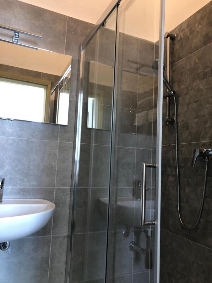 Hotel Valdinievole Lido di Camaiore Kültér fotó