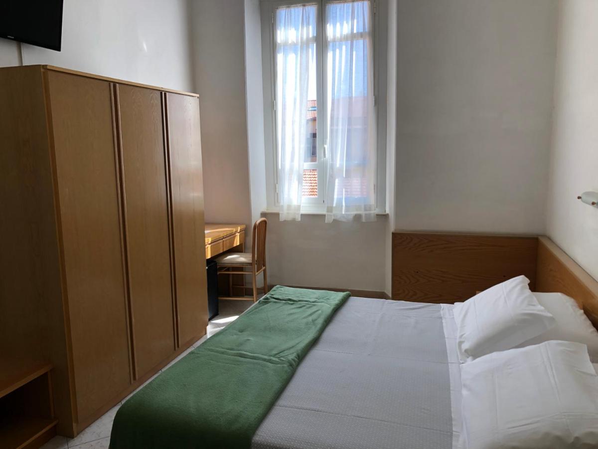 Hotel Valdinievole Lido di Camaiore Kültér fotó