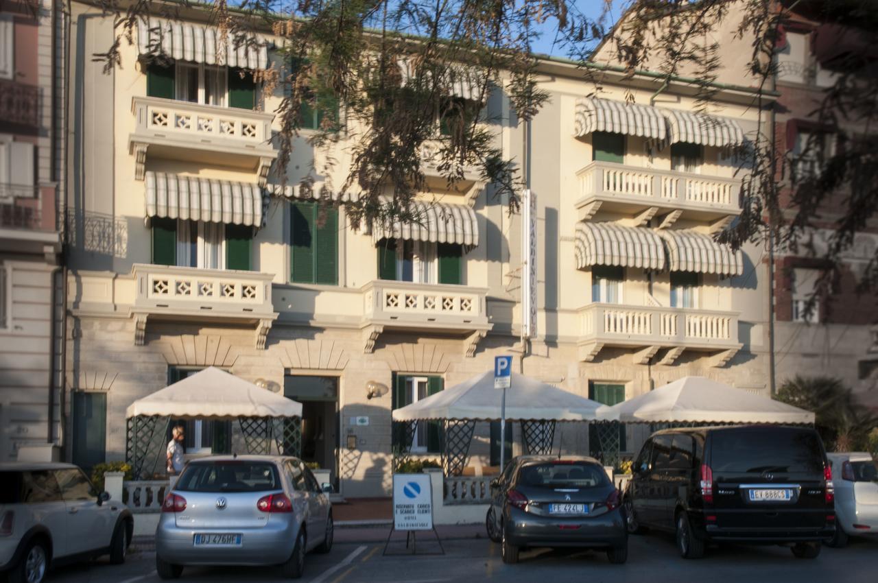 Hotel Valdinievole Lido di Camaiore Kültér fotó
